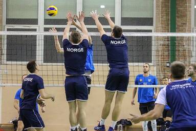 Buskowianka Kielce rozegrała sparingi z reprezentacją Norwegii