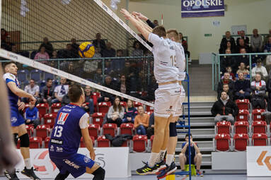 Piątek z KRISPOL 1. Ligą: ZAKSA Strzelce Opolskie - KFC Gwardia Wrocław 0:3