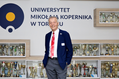 Dariusz Jasiński ambasadorem Uniwersytetu Mikołaja Kopernika w Toruniu