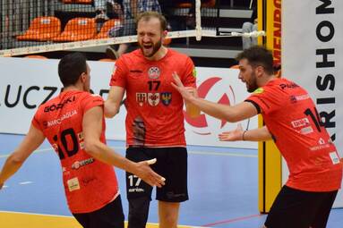KKS Mickiewicz Kluczbork wygrywa z AZS AGH Kraków 3:1 [ZDJĘCIA]
