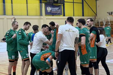 BBTS Bielsko-Biała wygrywa w trzech setach w Spale [ZDJĘCIA]
