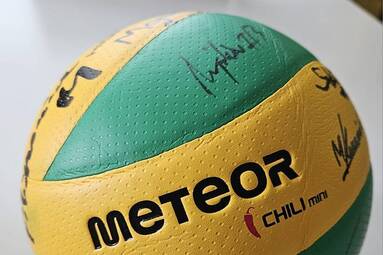Licytacja piłki z autografami brązowych medalistów PLS 1. Ligi!