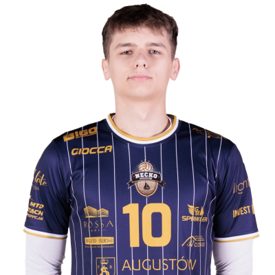 Maksymilian Opioła 