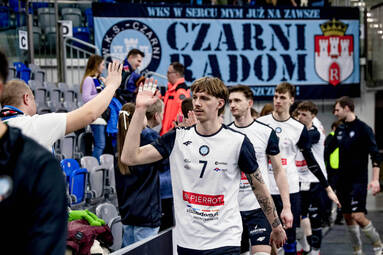Kubeł zimnej wody na głowy graczy PIERROTA Czarnych Radom