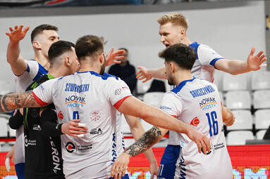 Kibice w Będzinie zadowoleni, ich ulubieńcy pokonali 3:0 Karton-Pak Astrę Nowa Sól [ZDJĘCIA]