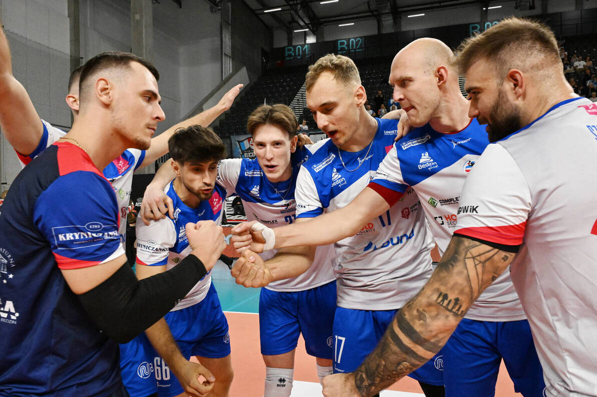Środa z TAURON 1. Ligą: Nowak-Mosty MKS Będzin - SMS PZPS Spała 3:1