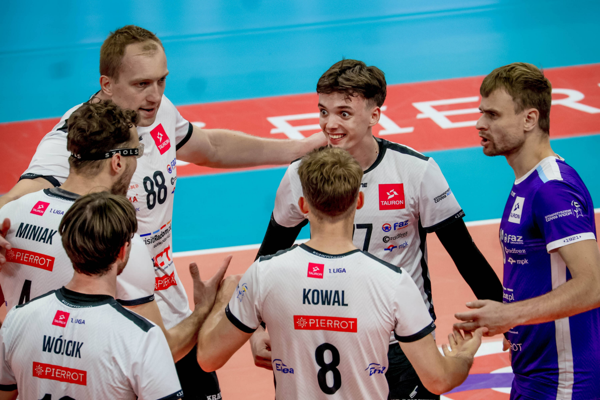 3:1 dla ICT PIERROT Czarnych Radom w meczu z Lechią Tomaszów Mazowiecki [ZDJĘCIA]