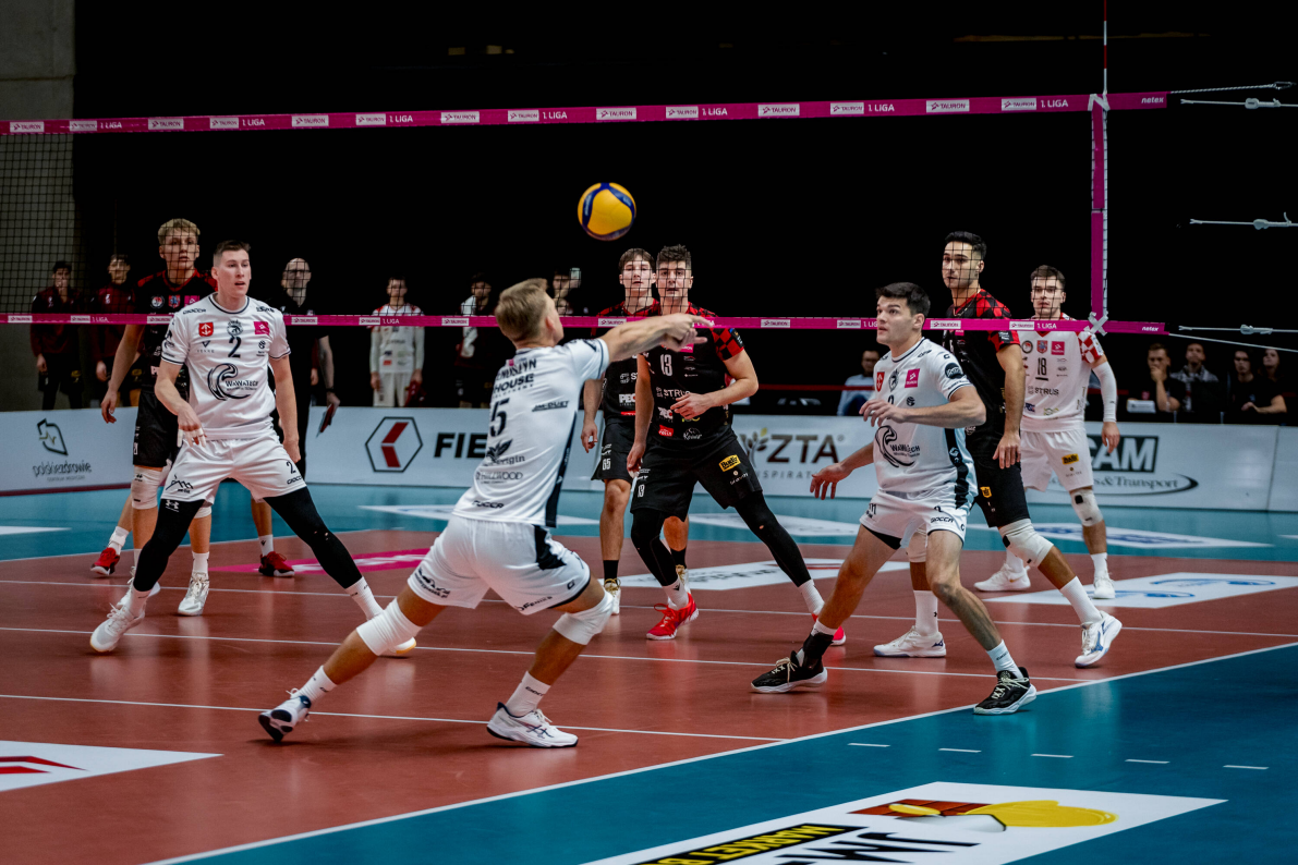 KS Sparta Grodzisk Mazowiecki w trzech setach pokonała KPS Siedlce [ZDJĘCIA]