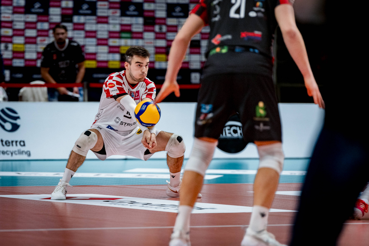 KS Sparta Grodzisk Mazowiecki w trzech setach pokonała KPS Siedlce [ZDJĘCIA]
