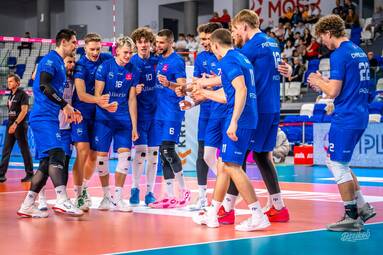 Sobota z TAURON 1. Ligą: FORT Poznań - ICT PIERROT Czarni Radom 3:2