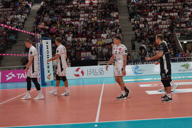 Poniedziałek z TAURON 1. Ligą: KS Sparta Grodzisk Mazowiecki - ICT PIERROT Czarni Radom 0:3